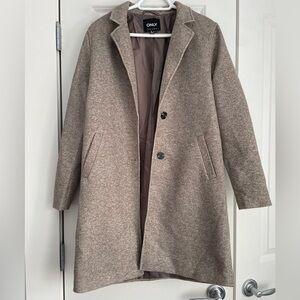 ONLY Women's beige button coat
